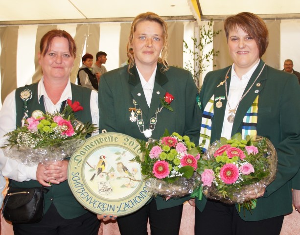 Damenbeste 2016 Tanja Thies, Mitte 2. Marion Schudlik, links 3. Bianca Bruns, rechts 